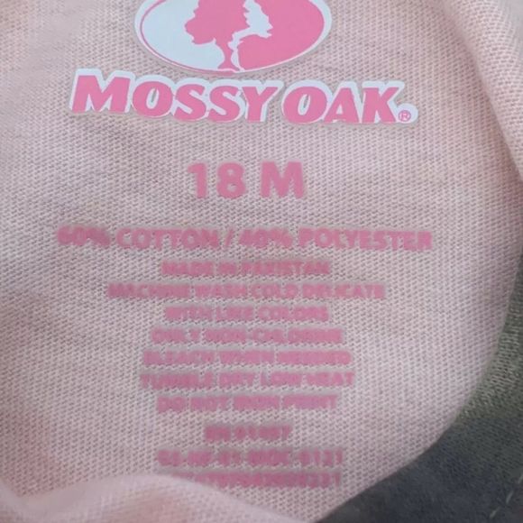 Mossy Oak One Piece Bodysuits Lot Of 3 size 18 Months EUC - Picture 4 of 10